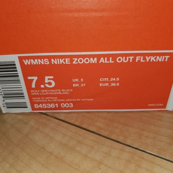 Nike Zoom All Out Flyknit- sz 7.5 - Picture 2 of 2